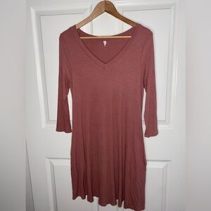 PinkBlush Maternity Ribbed Dress – Size Medium – Mauve Pink – Pockets, Everyday